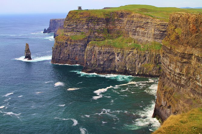10-Day Ultimate Small-Group Tour of Ireland from Dublin - Day 6: Galway morning walking (optional) plus Connemara and Kylemore Abbey