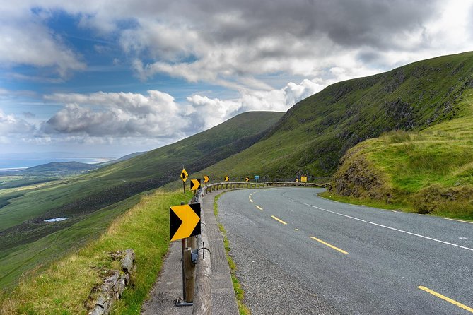2-Day Killarney and Ring of Kerry Rail Tour from Dublin. - Moll’s Gap and Ladies View: the photo stops that anchor the day