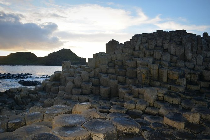 2-Day Northern Ireland Rail Tour: Belfast, Antrim Coast, and Giant's Causeway - Carrick-a-Rede rope bridge: what to expect and how to succeed