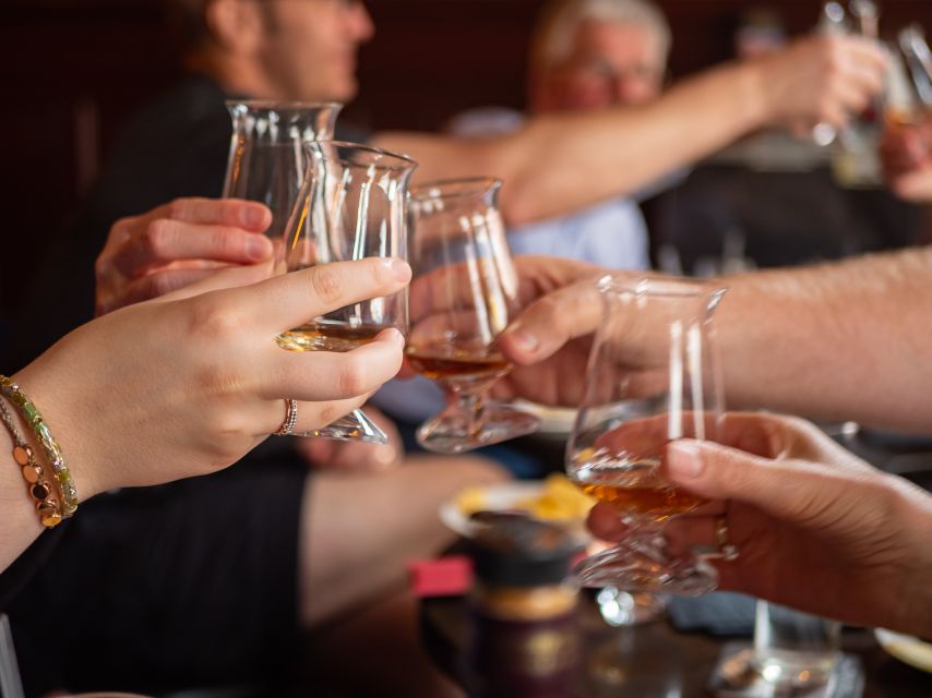 2-Hour Deluxe Whiskey & Food Tasting - A 2-hour whiskey-and-food plan that actually teaches you something