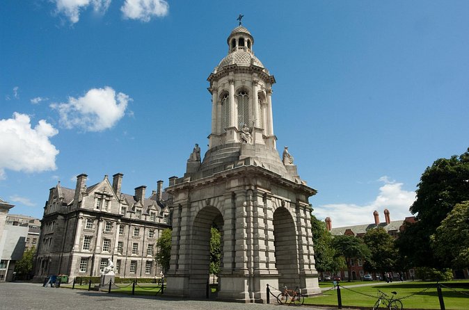 2 Hours Senior’s Historical Private Walking Tour of Dublin - Temple Bar walk-through for cobblestones and pub culture