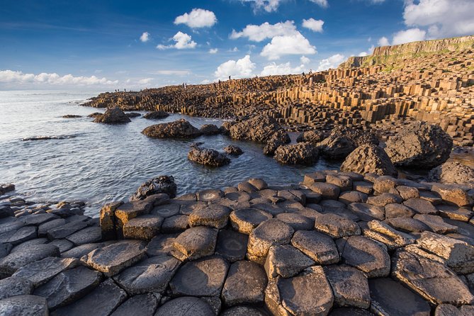 3-Day Discover Northern Ireland Small-Group Tour from Dublin - Where you sleep, plus the food reality (lunch is on you)