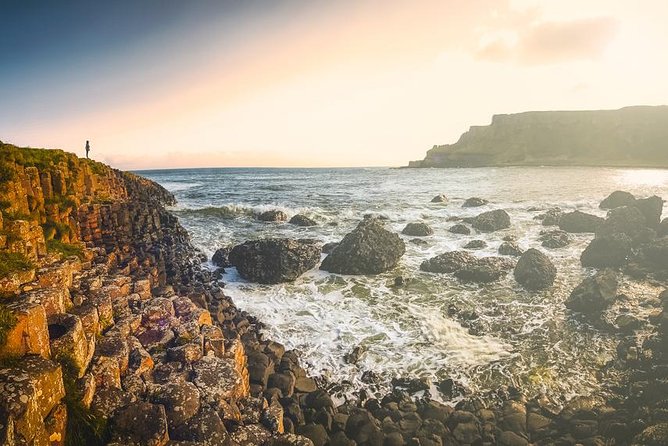 3-Day Northern Ireland Tour from Dublin: Giant’s Causeway & Titanic Experience - Derry walking tour: city walls, Bloody Sunday, and hard but needed context