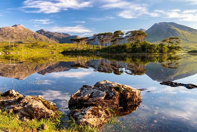 5-Day Northern Ireland and Atlantic Coast Small-Group Tour from Dublin - Day 4: Connemara National Park and the Sky Road viewpoints
