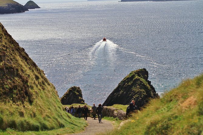 7-Day Ireland to Island Small Group Tour from Dublin - Day 4: Kayaking Killarney Lakes, Muckross House, and Torc Waterfall