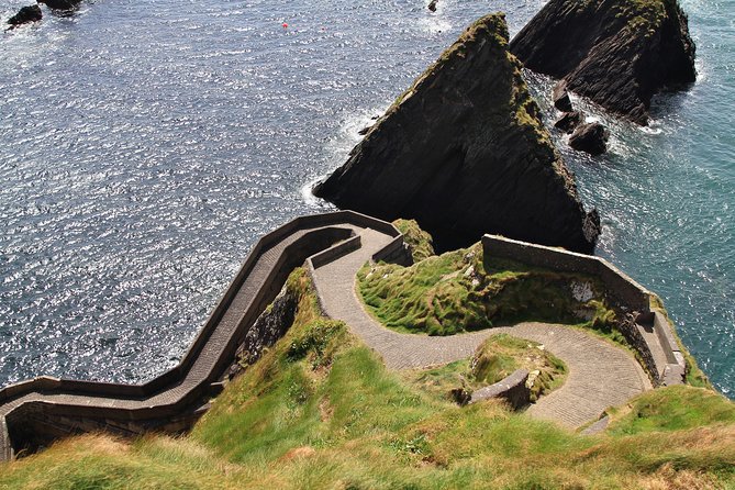 8 Day Emerald Explorer Small Group of tour of Ireland - Dublin Morning to Wicklow’s Sally Gap and Glendalough Monastery