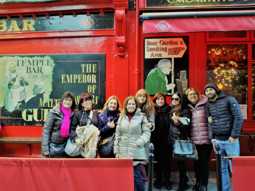 All Dublin 3 hours italian walking tour - Start at Molly Malone: the story-shaped beginning