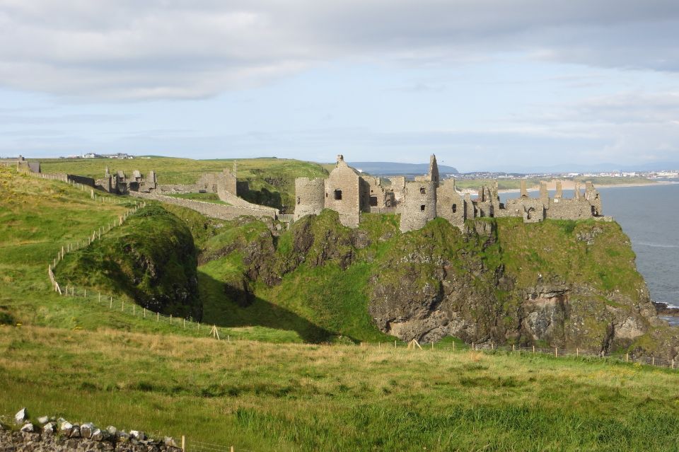 Belfast & Giant's Causeway: 2-Day Rail Tour from Dublin - Guides and pacing: what the best departures seem to nail