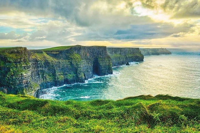 Cliffs of Moher Luxury Private Day Tour - Cliffs of Moher: How to Make the Most of Your 1 Hour