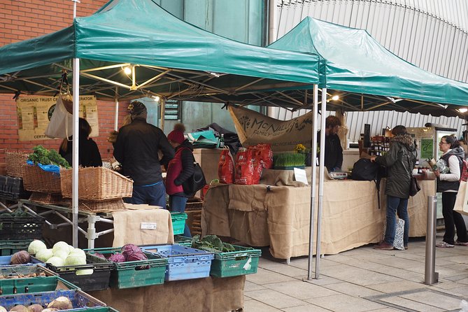 Delicious Dublin Food Tour - Guides who bring food history to life