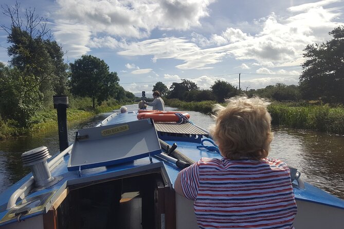 Digby Lock Cruise - Explore Ireland's Historic Grand Canal. - Digby Lock: Watching 240-Year-Old Engineering Do Its Job