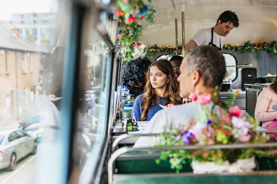 Dublin: Afternoon Tea Vintage Bus Tour - Getting the best seat upstairs vs downstairs