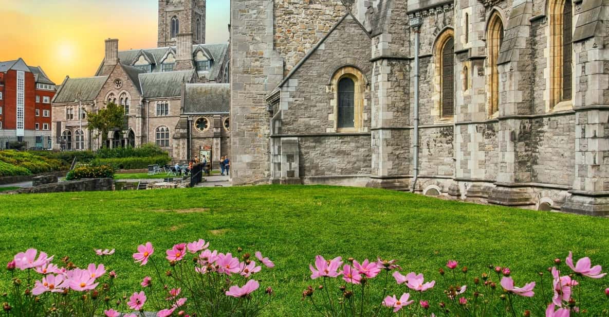 Dublin: Book of Kells, Dublin Castle and Christ Church Tour - Starting on Wellington Quay: the Temple Bar side of Dublin