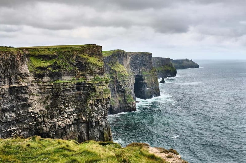 Dublin: Cliffs of Moher, Bunratty Castle and Ennis Day Trip - A Long Dublin-to-West Ireland Day That Actually Makes Sense