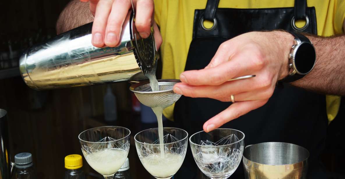 Dublin: Cocktail Masterclass - Molecular cocktails with a practical science twist