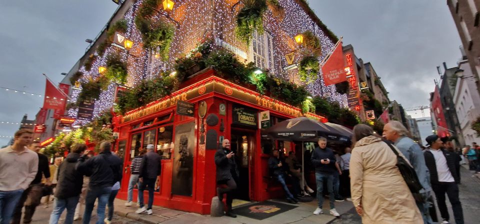 Dublin: Dublin City Highlights Private Guided Walking Tour - Claddagh Records on Cecilia Street: Music History + a Galway Ring Legend