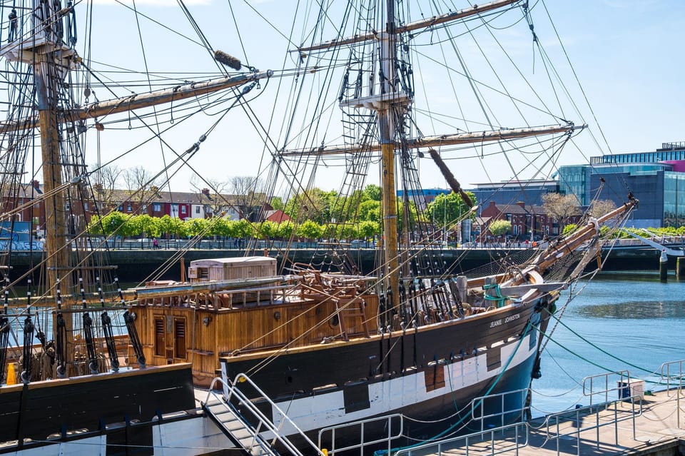 Dublin: EPIC Museum and Jeanie Johnston Entry Ticket - Timing it right: making your 3-hour plan feel unhurried