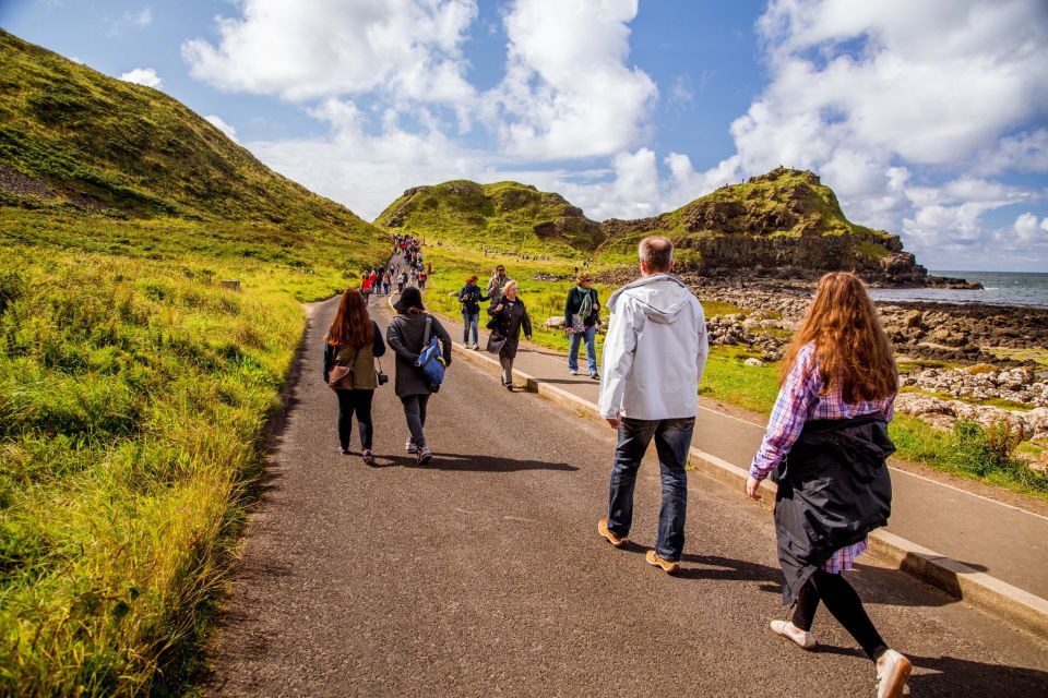 Dublin: Giant's Causeway & Belfast (Titanic or Black Taxi) - What you’re really paying for (and what makes it good value)