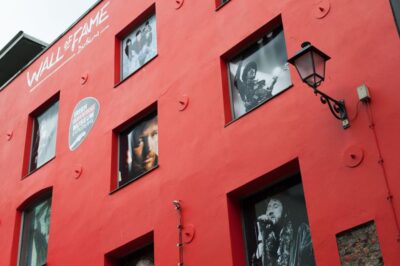 Dublin: Irish Rock 'N' Roll Museum with Tour in English - The 75-minute tour rhythm and what you’ll actually do