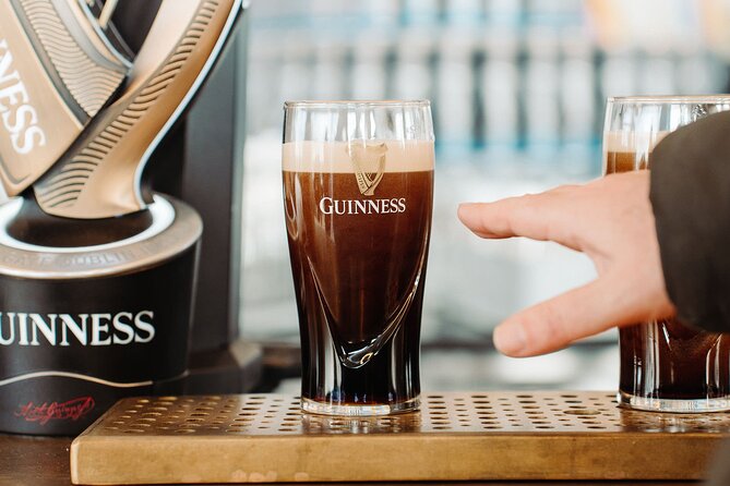 Dublin Jameson Distillery and Guinness Brewery Guided Tour - How the guide style affects the day (examples you can learn from)