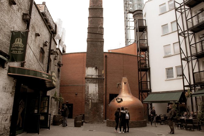Dublin Jameson Distillery and Guinness Storehouse Guided Tour - What the Best Guides Seem to Do With This Tour