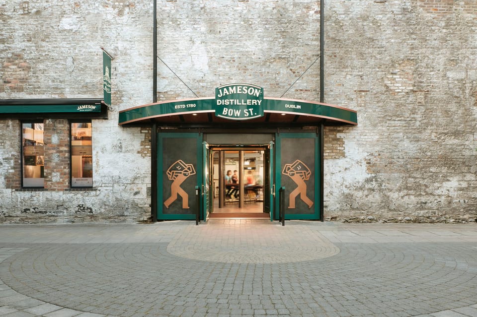 Dublin: Jameson Distillery Whiskey Blending Class - Guide Energy Matters: Craft Ambassadors Like Gavin, Shane, Josh, and Erin