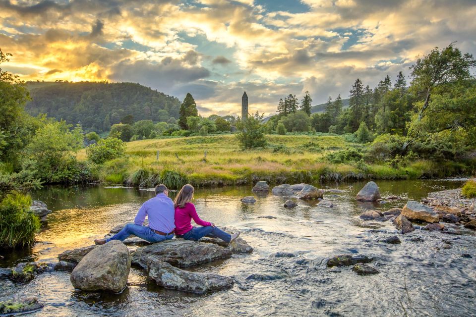 Dublin: Kilkenny, Wicklow & Glendalough Tour & Sheepdog Show - Setting off from Dublin: two easy meeting options and a long coach day