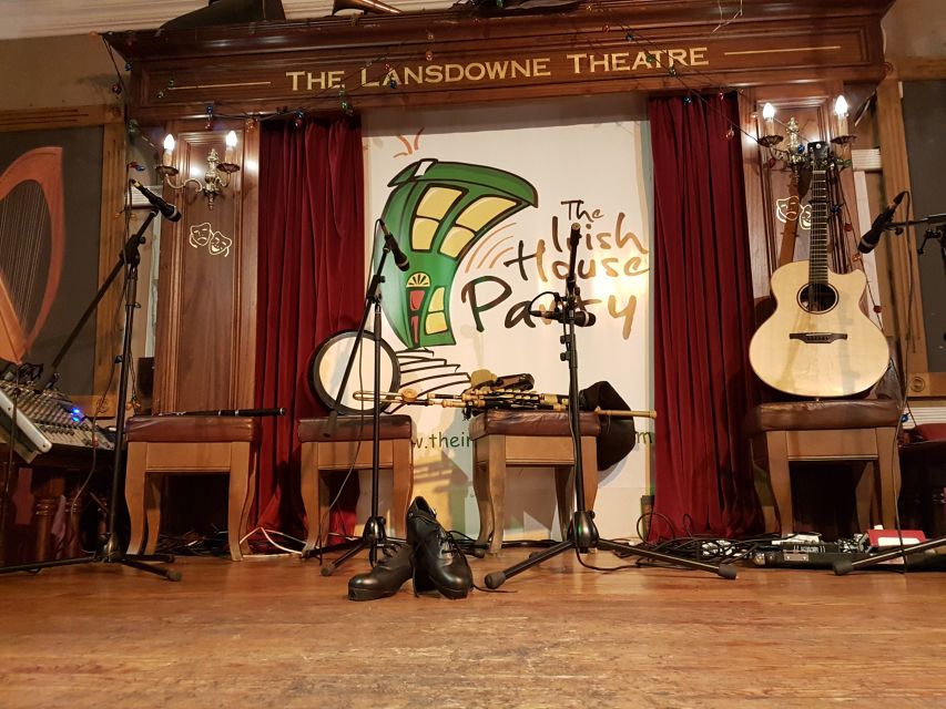Dublin: Music and Dance Show at The Irish House Party - How to Time Your Evening: Dinner vs. Show