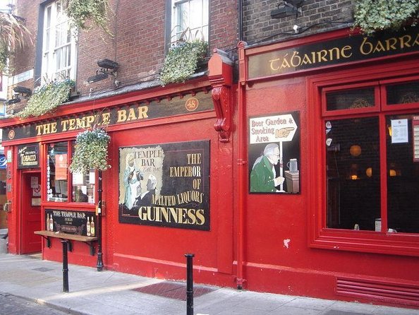 Dublin Private Custom Tour, Off-The-Beaten-Path in Temple Bar with a Local - Key things that make this Temple Bar tour work