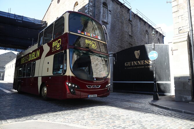 Dublin Shore Excursion, Live Guided Open-top, Hop-on Hop-off Sightseeing Tour - Trinity College Dublin, College Green, and Temple Bar in One Ride