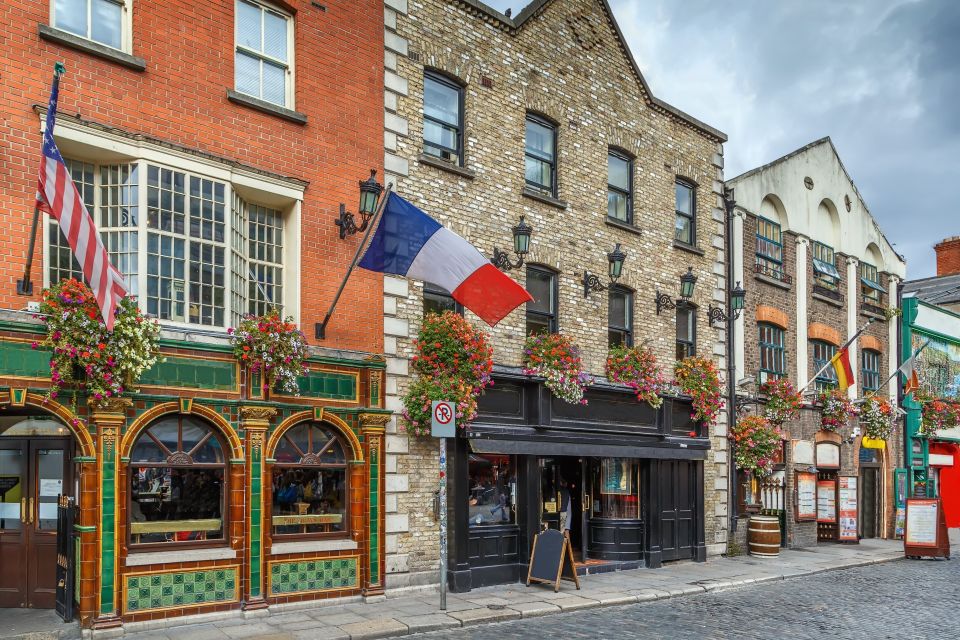 Dublin: Skip-the-line Book of Kells & Old Town Private Tour - Who this tour suits best