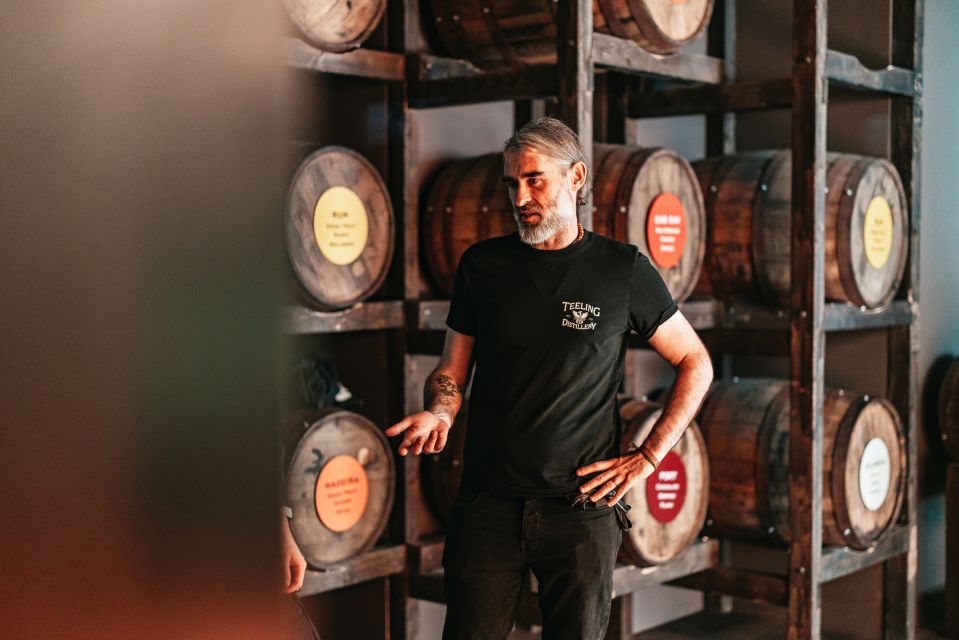Dublin: Teeling Whiskey Distillery Tour & Tasting - The tasting: how to get better whiskey from your first sip
