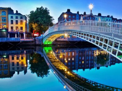 Dublin Temple Bar Night Tour - The 2-hour route: from Barnardo Square into the pub core