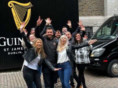 Dublin: The Perfect Pint Tour a Guinness Tour Experience - Meeting at Guinness Storehouse and riding into the day