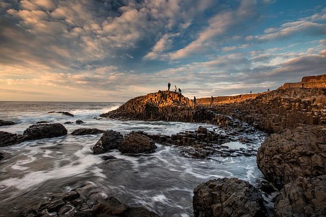 Dublin to Dunluce Castle, Giant's Causeway, Dark Hedges & Belfast - A 6:45 am start that sets up a full day in Northern Ireland