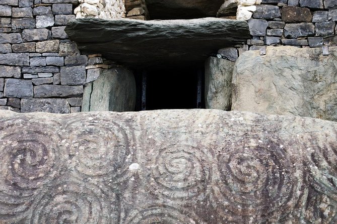 Dublin to Newgrange, Monasterboice Small Group Guided Tours - Stop 2: Newgrange, UNESCO access, and the winter solstice story