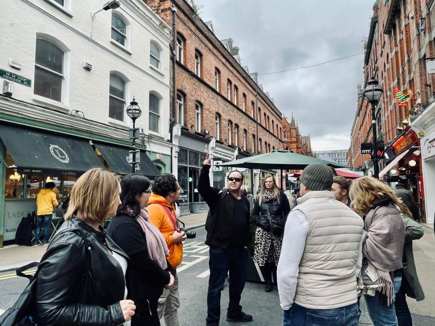 Dublin: Traditional Pubs Walking Tour with Local Guide - Smithfield Meet-Up at Utah Teapot (and why that matters)