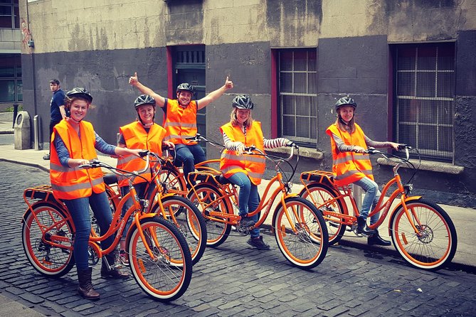 E-Bike & Bike Tour with a Local Guide in Dublin - Dublin by e-bike: a great “first contact” to the city