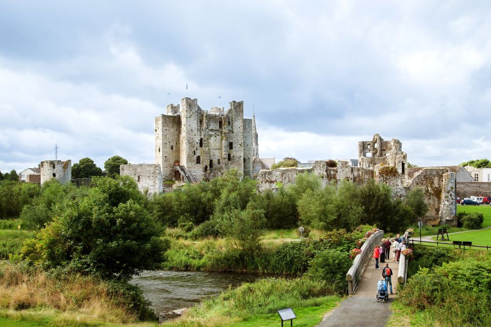 From Dublin: Celtic Boyne Valley and Ancient Sites Tour - Trim Castle: The big Anglo-Norman fortress that earns its photos