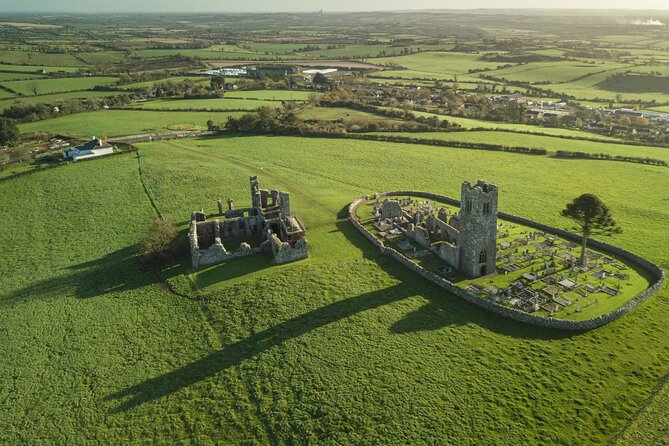 From Dublin: Private Tour to Hill of Tara, Trim Castle and more - Bective Abbey: a peaceful Cistercian ruin with real structure