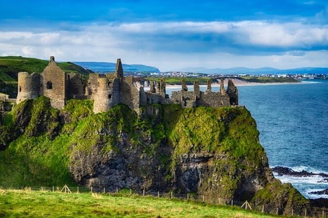 Giants Causeway and Belfast 2 Days with Private Chauffeur Tour - Day 2 Belfast: City Hall self-guided details, Titanic Garden, and the Peace Wall