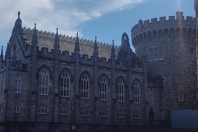 Historical Walking Tour of Dublin - Trinity College Dublin on College Green: Book of Kells Long-Room Orientation