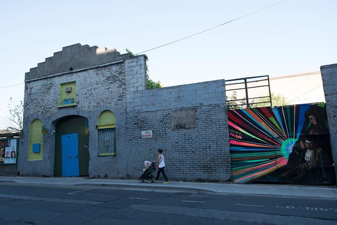 In Our Shoes Dublin Walking Tour - Ticket basics, language, and what to expect on the day