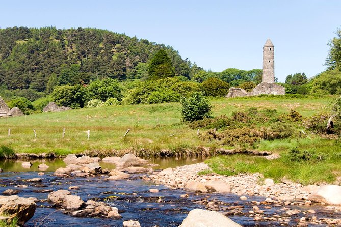 Kilkenny, Wicklow Mountains & Glendalough Day Tour from Dublin - Kilkenny Arrival: A Guided Walk That Gets You Oriented