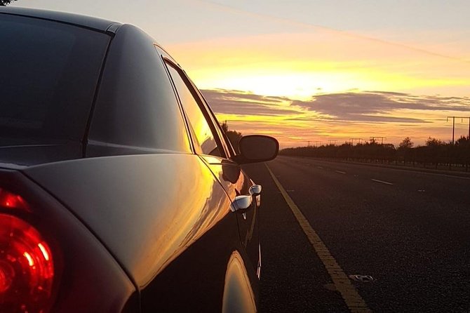 Private Chauffeur Service From Dublin to Lahinch - Inside the Car: AC, Wi‑Fi, and Bottled Water