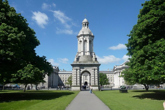 Private Dublin Arrival Transfer - Airport to Hotel / Accommodation - Who should book this (and who might not need it)