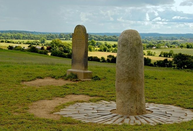 Private Luxury Tour of Newgrange and The Hill of Tara - Key Things to Know Before You Go