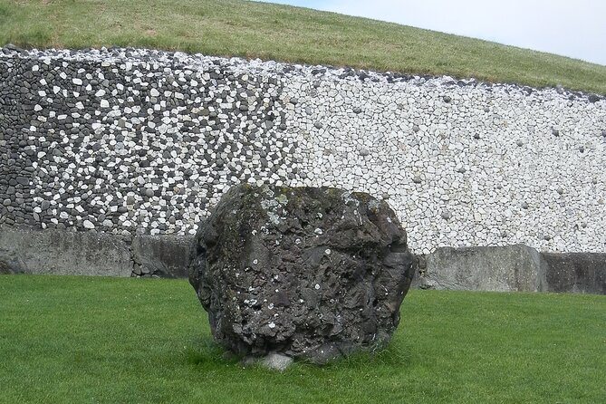 Private Luxury Tour of Newgrange and The Hill of Tara - Newgrange: UNESCO, the Ticket Reality, and How to Stay Sane
