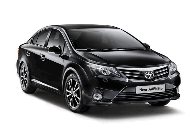 Private Sedan (4 seats) Transfer from Dublin Airport to Dublin City Center - Private sedan transfer: why it’s worth it on first arrival
