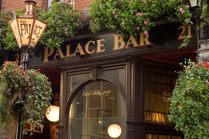 Pub Crawl Walking Tour Through the Heart of Irelands Capital - Stop 4: Ha’penny Bridge Inn and the Pour-Your-Own Guinness Moment
